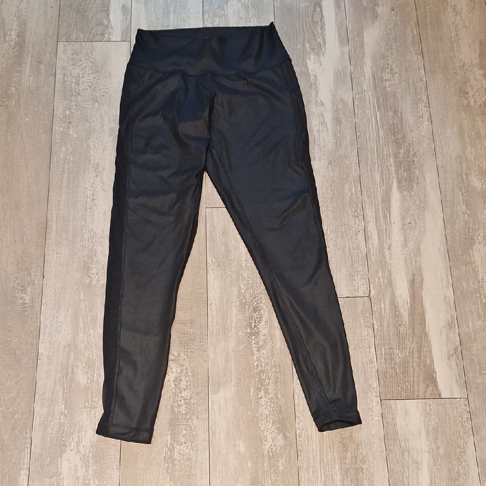 Adidas Black Climalite Leggings Size Small  Have Mess On Sides